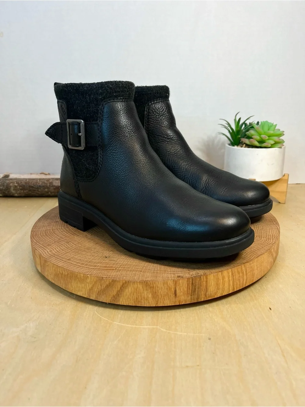 UGG Women's Harrison Moto boots in black leather size 7